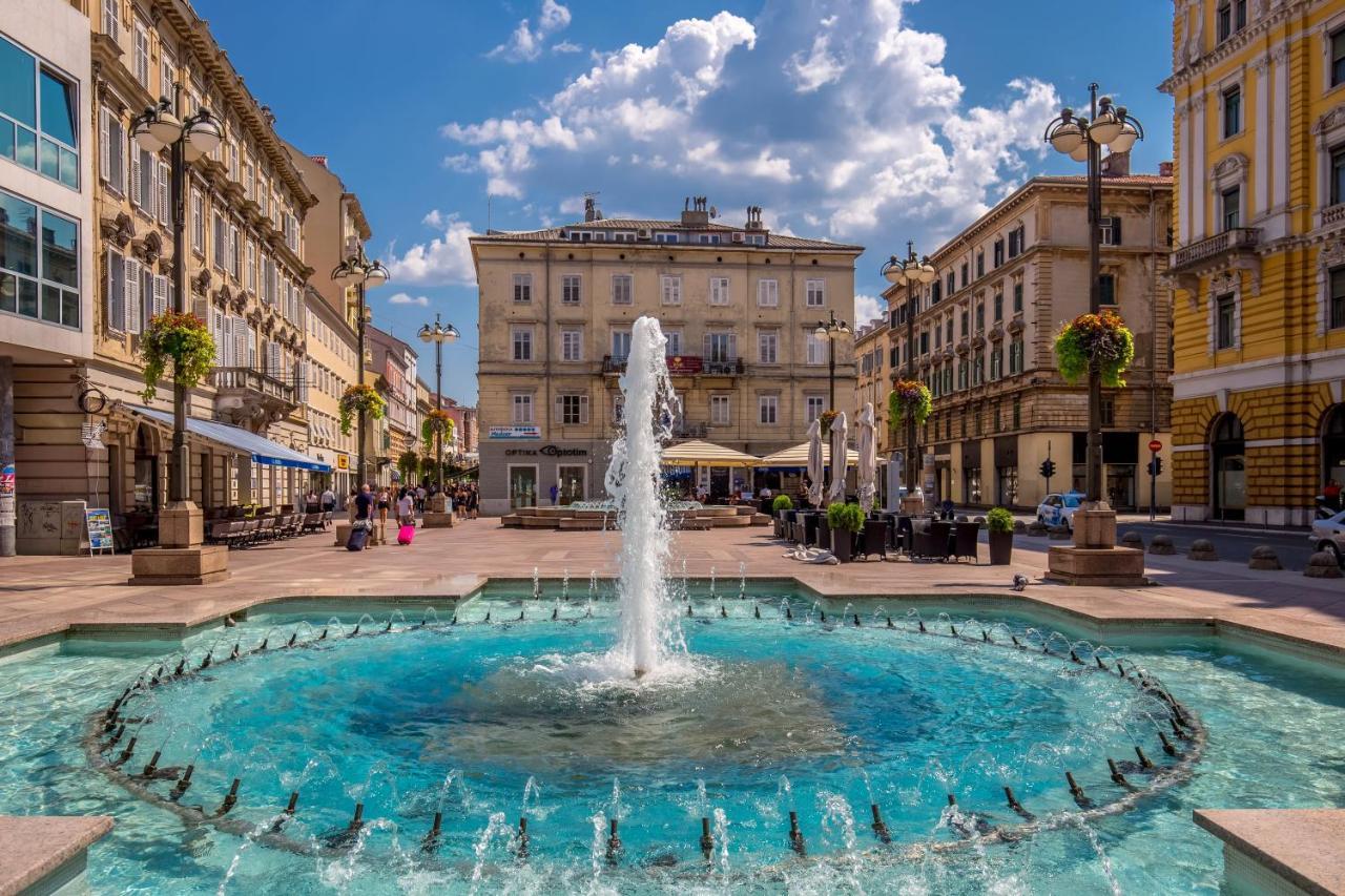 Adria Square * Rijeka